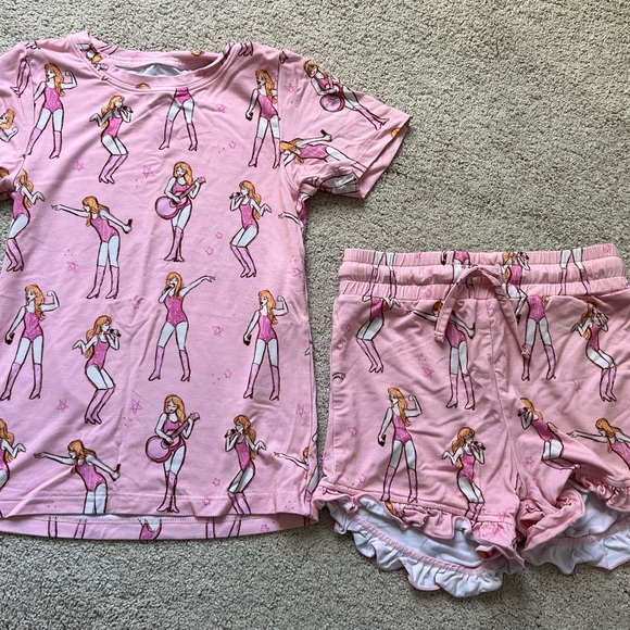 Made By Molly Other - Made By Molly Girly T Swift Inspired Two-Piece Set NWOT 4T